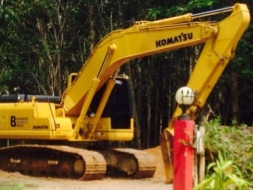 ขาย รถแมคโค KOMATSU PC200-8