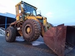 ขายรถตักล้อยาง KOMATSU JH65CV-2 (เอวอ่อน สภาพดี)