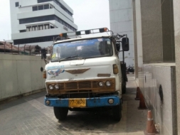 HINO   KM540F หน้าหลัง190,000 บาท