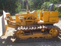 รถแทรคเตอร์ KOMATSU D21P-5