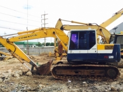 ขายรถแบคโฮ  KOMATSU  pc 120-5  รถสวยพร้อมใช้ราคาถูก 690,000 090-772-3710  090-772-3708