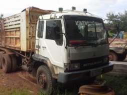 ขายไอ้หลง 10 ล้อดั้ม MITSUBISHI-FN527 10 SPEED เครื่อง 195 แรง พร้อมใช้งาน