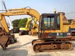 Komatsu pc60-5 รถนอกเดิมๆนำเข้าจากญี่ปุ่น