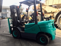 รถยก Forklift Feeler ใหม่  2.5 Ton เครื่องยนต์  Isuzu