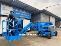 รถกระเช้า Boom Lift Genie Z-45/25J