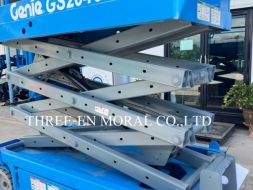 รถกระเช้า Scissor Lift Genie GS-2046