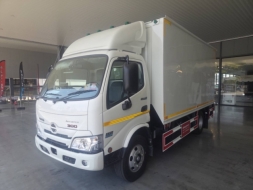 ฟรีดาวน์ รถบรรทุกตู้แห้ง EURO 5 ไกรสร 091-7838676 , 086-3516797