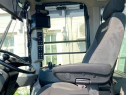 WA470-10 ตัก 5.63 คิว ยกสูง 4.30 ม. นำเข้าจากญี่ปุ่น